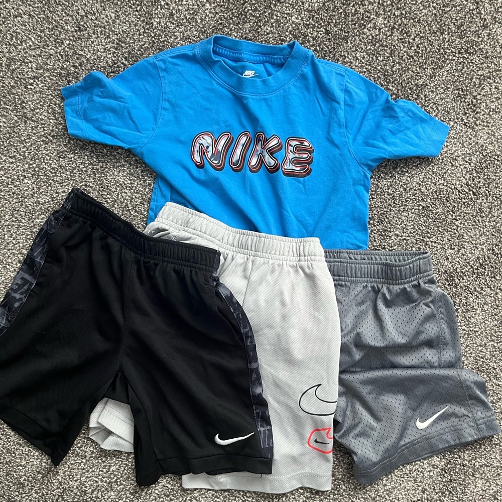 Nike Blue Tee & Shorts Set